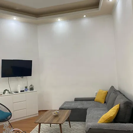Lj Apartment Novi Sad